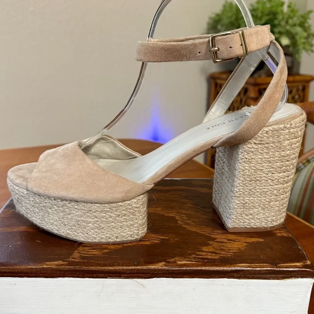 Kenneth Cole Women's Phoenix High Block Heel Platform Sandals Beige Size 10
